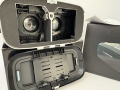 VR Shinecon Virtual Reality VR Goggles for All Smartphone /4.7-6.0in w/o Handles