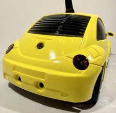 King America Volkswagen Beetle Vintage AM/FM Radio Yellow Working