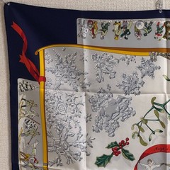 HERMES 90x90cm Navy Blue Silk Scarf 4-61-26 Open Box Condition