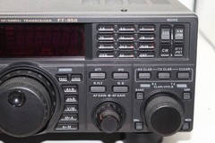 YAESU FT-950 100W HF/50MHz Amateur Ham Radio Transceiver Tested Working
