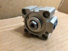 1pcs AirTAC SDA40X5 Pneumatic Air Cylinder -Cylinder