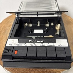 Panasonic SlimLine RQ-2103 Portable Cassette Player Tape Voice Recorder -Tested