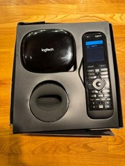 Logitech Harmony Elite Remote Control Hub and App Great Shape OEM in Box