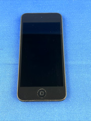 Apple iPod Touch 6th Gen A1574 16GB Space Gray No iCloud No MDM