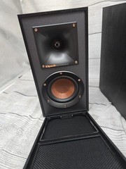 Klipsch Reference R-41M Bookshelf Home Speakers, Black Textured Wood Grain Vinyl