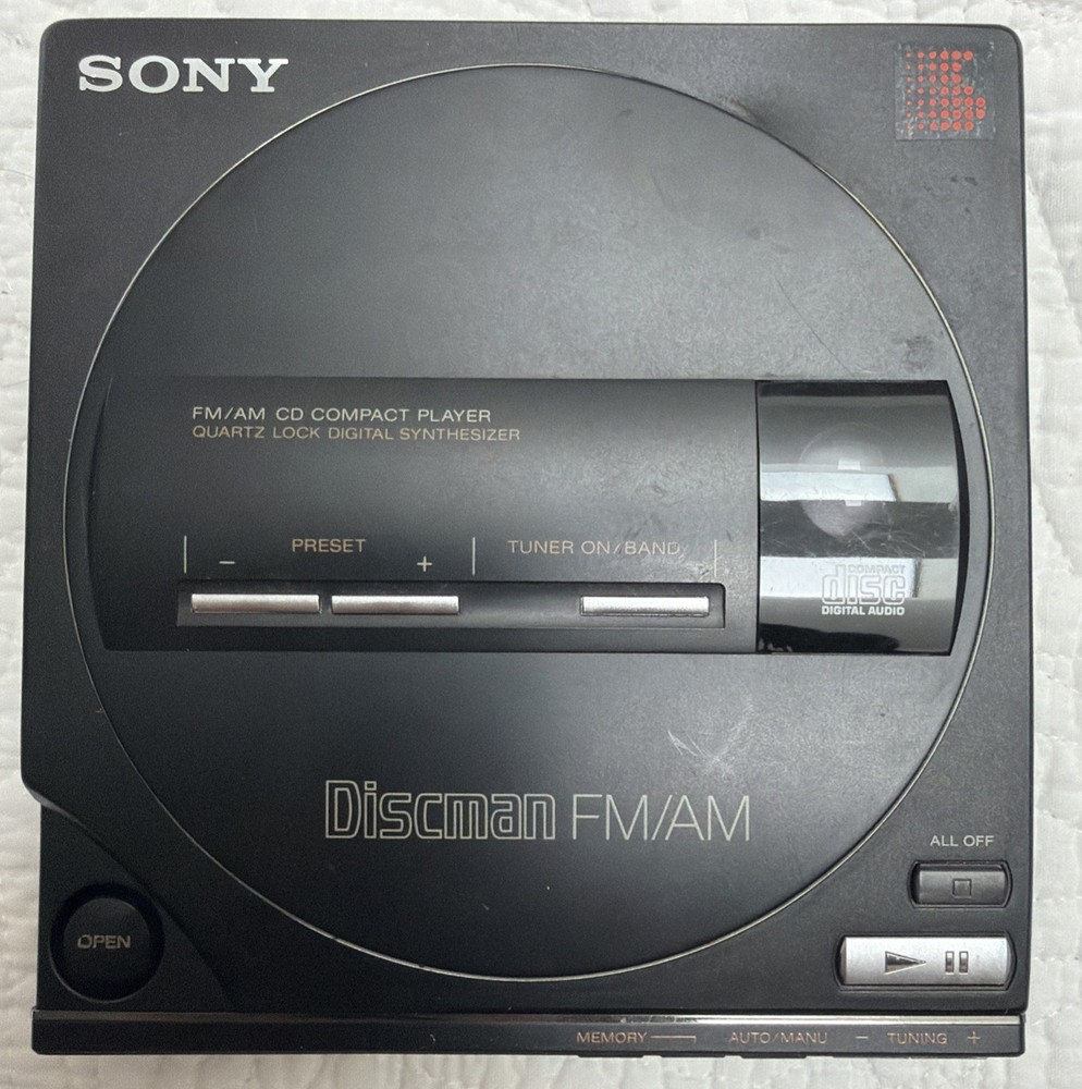 SONY Discman Model D-T10 FM/AM CD Compact Player { Parts/not Fully Working}