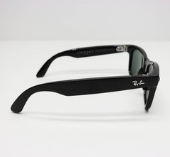 Ray-Ban Meta Wayfarer RW4008 AI Glasses Green Lenses Shiny Black
