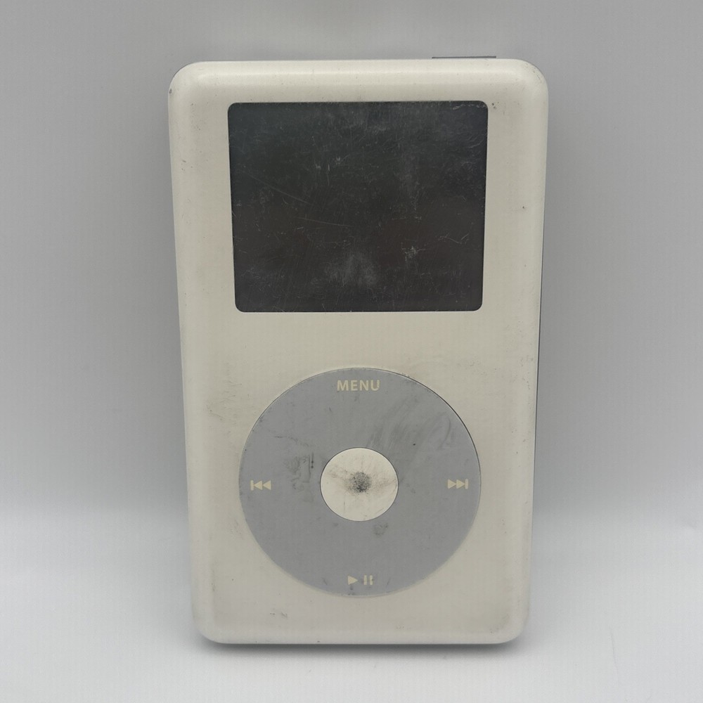Apple iPod classic 4th Generation White 40 GB A1059 – POWERS ON – ERROR