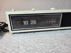 Vintage Panasonic Woodgrain Flip AM Radio Alarm Clock RC-1282 TESTED-RARE Works