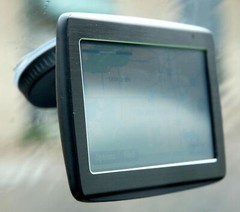 NEW TomTom VIA 1435TM Car GPS System USA/Canada/Mexico LIFETIME MAPS & TRAFFIC