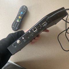 TiVo BOLT VOX TCD849500V 500GB HDD 4K DVR (Needs Subscription)