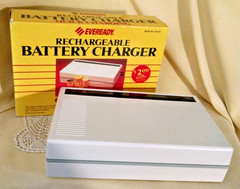 Battery Charger New NOS Eveready FCC10 Hong Kong 1988 Quick Charge Rechargeable