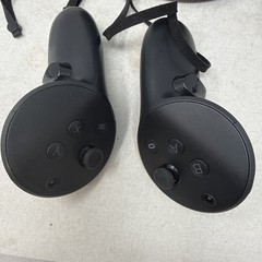 Meta Quest Pro 256GB Standalone All-in-One VR Headset DK94EC