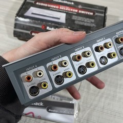 RadioShack 4-Way Audio/Video Selector Switch Cat No 15-1983 Vintage K1