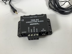 Xantech 789-44 Connecting Block with 2 Emitters – No Power Supply –