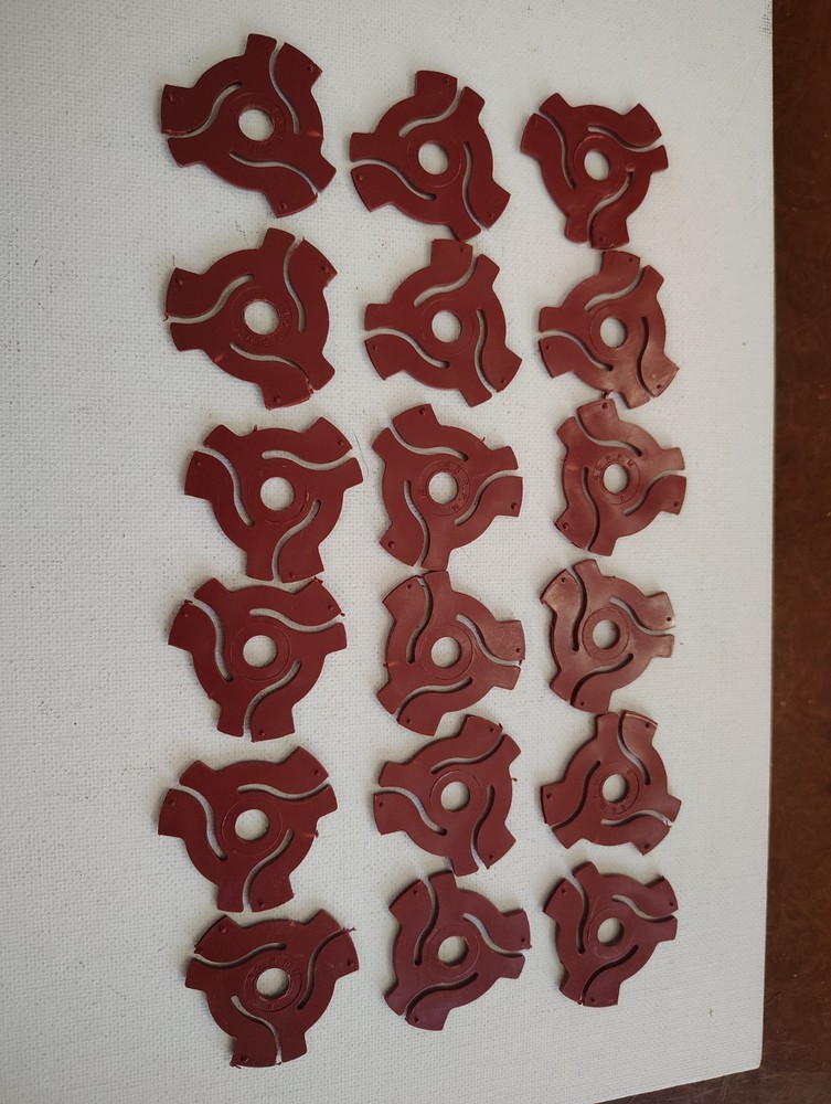 Lot Of 18 Red Plastic 45 RPM 7 Inch Vinyl Record Adaptor – Inserts NOS