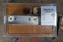 Vintage Electro-air Model F825-0115 Electronic Air Cleaner Demo Unit