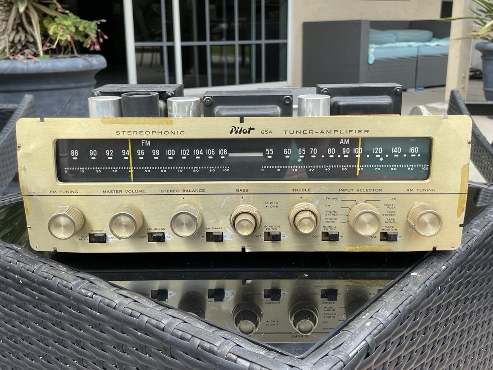 Pilot 654 Stereo Receiver 7591 12AX7 (not included) Tuner Amplifier PARTS/REPAIR