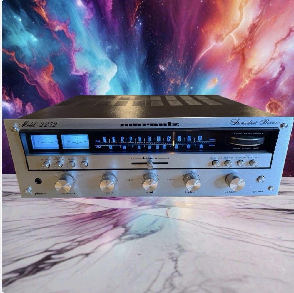 MARANTZ 2252 Vintage Am/Fm Stereo Receiver Pro Serviced Cleaned Near Mint Wow🔥