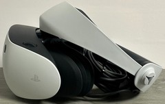 Sony PlayStation VR Virtual Reality VR2 Headset White CFI-ZVR1