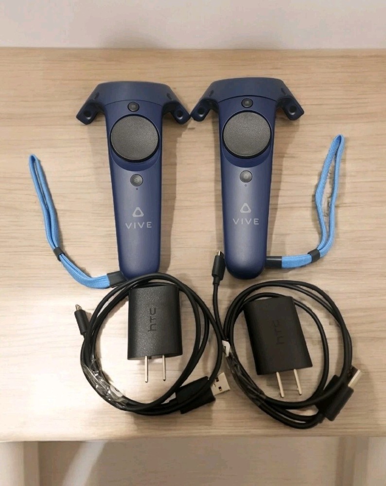 2x ( Pair ) of HTC Vive 2.0 Blue Controllers for Vive Pro – Controllers