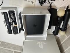 Sony PlayStation 4 VR Skyrim Bundle PS4 VR Series 2 CHU-ZVR2