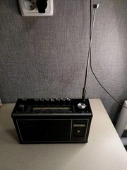 Vintage Soviet Radio “Mayak-M” (Маяк-М) – NOS / MIB – Full Set / Case & Manual
