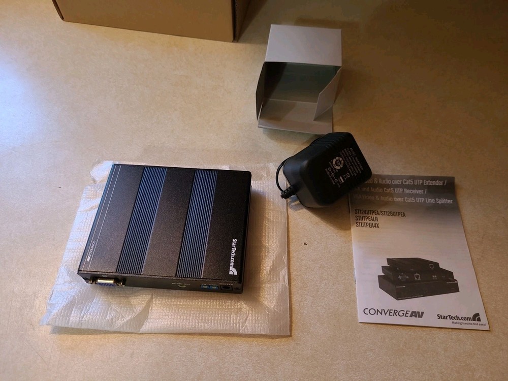 StarTech.com STUTPEALR Audio Video Extender Receiver over Cat 5