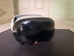 Apple Vision Pro M2 256GB Standalone VR Headset in White/Black Colorway