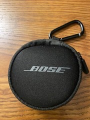 Bose Soundsport Wired In-Ear Headphones Charcoal/W Mic-Apple Only!