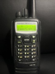 Vertex Standard Digital UHF DMR Radio VXD-720-G6B-4