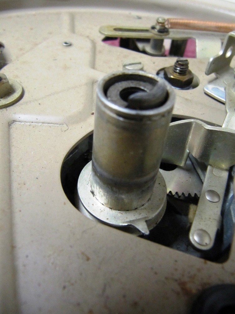 GARRARD TYPE A RC88 RC120 RC98 MAIN SHAFT PLATTER Hub SPINDLE Bearing TURNTABLE