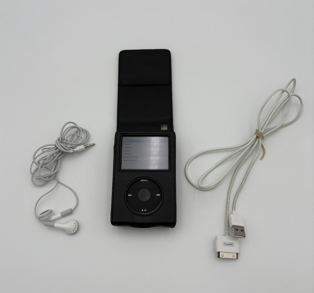 Apple iPod 80GB Black A1136 W/ Case, Charger, Headphones & 1904 Songs Tested