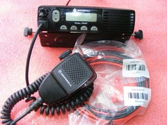 Motorola Radius CM300 Mobile Radio AAM50KQF9AA1AN With Accessories