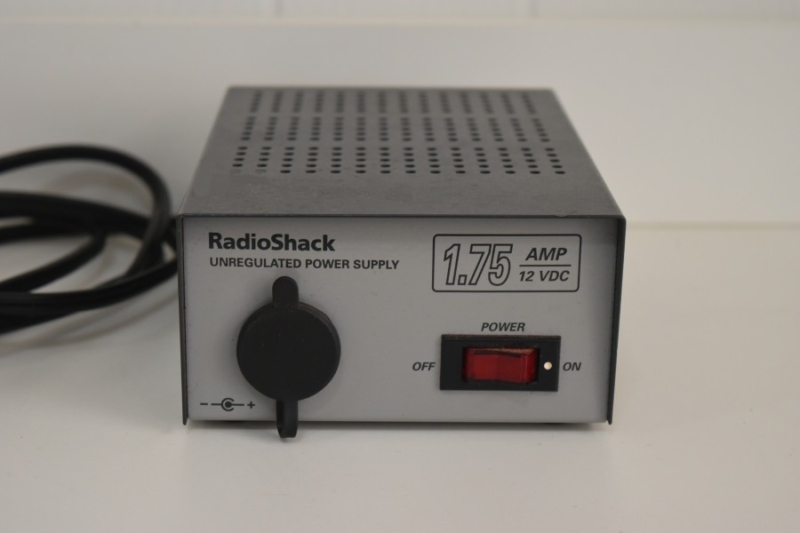Radio Shack 100W 1.75 AMP 12 VDC Unregulated Power Supply #22-502