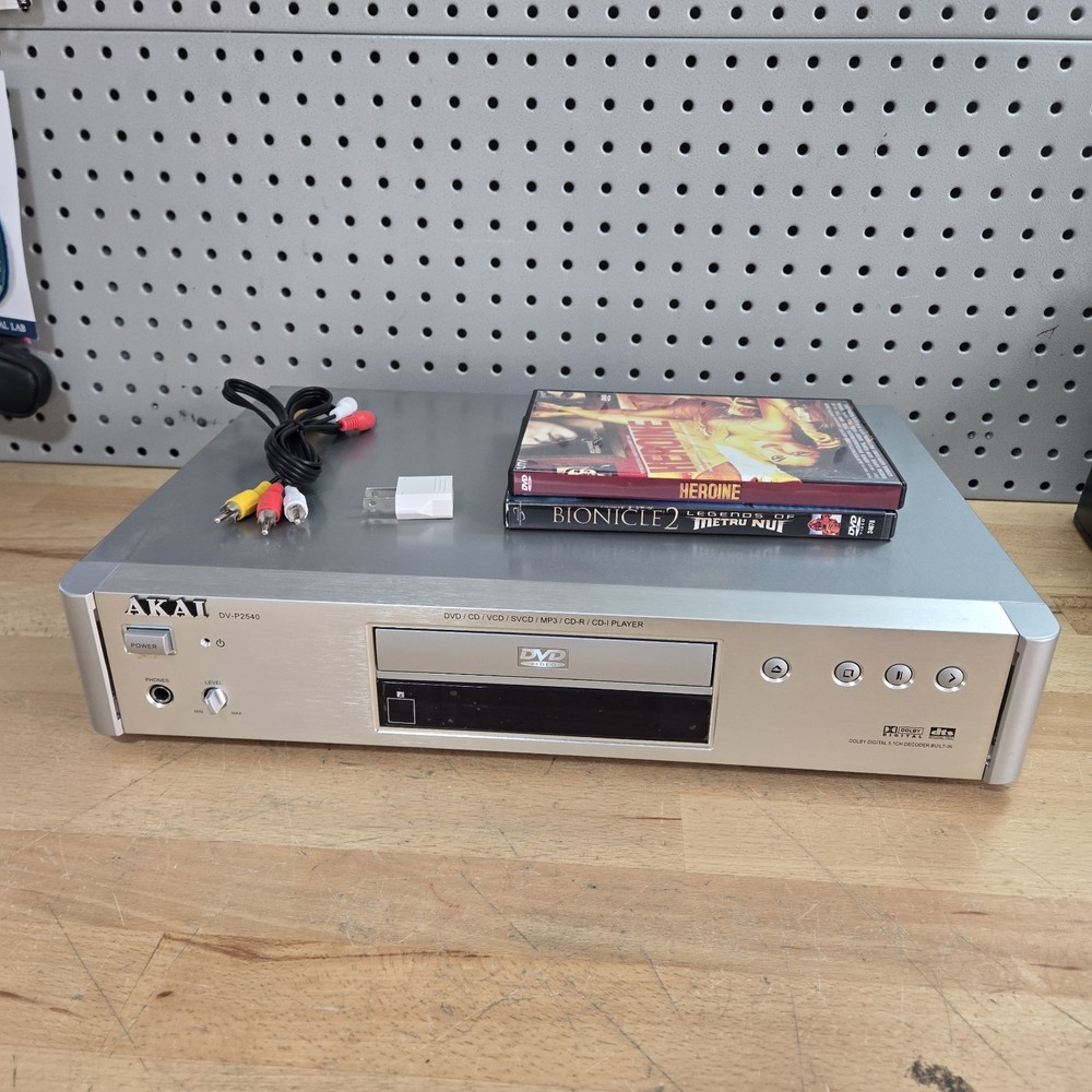 AKAI *DV-P2540* Region2 DVD Player with SCART output NO Remote Rare Player Works