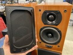 Lot of 5 Quad L-ite 6 Ohm Speakers (1) Center Channel (4) Satellite – SHOWN WORK