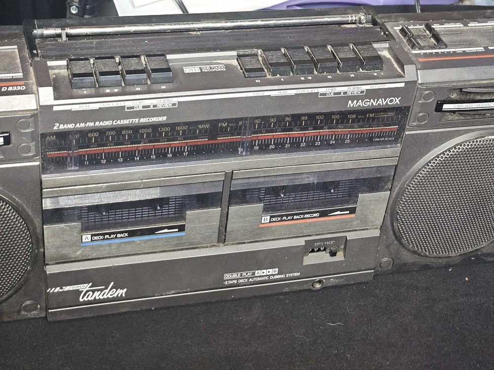 Vintage Magnavox D8330 Super Tandem Dual Cassette Radio Portable Stereo Boombox