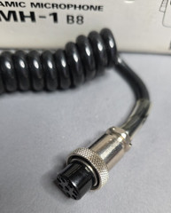 Yaesu MH-1B8 Deluxe Hand Mic 8-Pin Ham Radio Microphone w/ Original Box