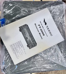 Yaesu FT-2000 HF/50MHz Ham Radio Transceiver SSB/CW LCD w/ Manual