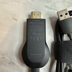 Google Chromecast 1st Generation H2G2-42 HDMI Streaming Media Player