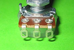 Alpha 50k ohm Linear Taper Pot, Solder Lugs, Split Shaft, 17mm Potentiometer EK