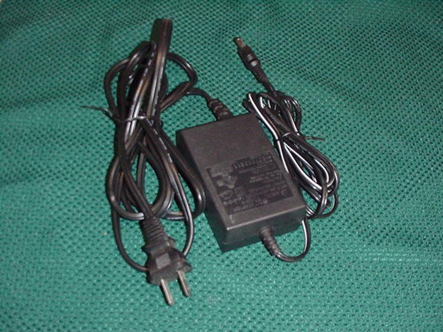 ADP-25HB Delta AC Adaptor ITE Power Supply P/N: 16M0300 Output: 30VDC 0.83A