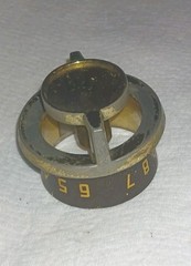 VINTAGE UHF CHANNEL CONTROL KNOB FOR TV TELEVISION SETS METAL,PLASTIC UNKNOWN