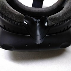 HTC Vive Virtual Reality Headset w/ cables + OEM Link Box and power adapter