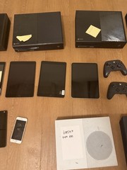 AS-IS ELECTRONICS LOT PS4,XBOX SERIES X,IPAD,NINTENDO, AND MORE