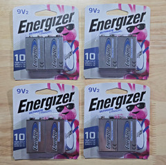 Energizer Ultimate Lithium Batteries 9V 2-Packs, Exp 2033+ LOT OF 4 PACKS!!