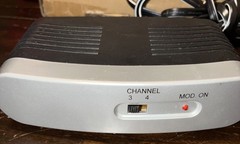 RF Modulator PH61159 TV Video Signal Converter & RCA to Coaxial Cables