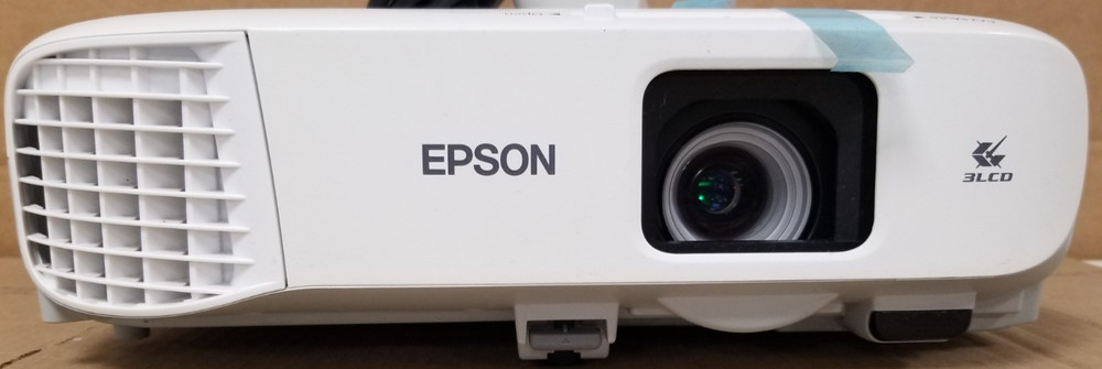 Epson PowerLite 980W 2,451 HOURS W/ REMOTE AND POWERCORD