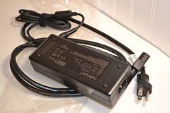UpBright AC/DC 15V 8A Adapter Model: LH-DZ120W-15V